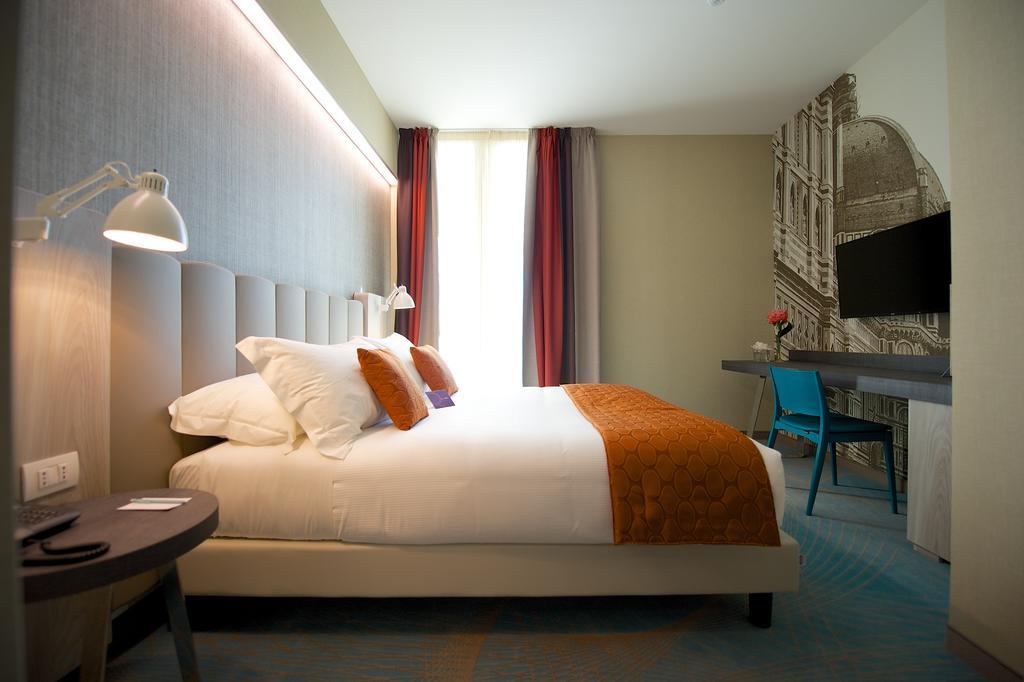 Mercure Firenze Centro Hotel 4*